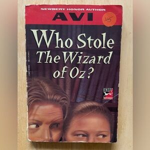 Who Stole the Wizard of Oz? by Avi, Paperback